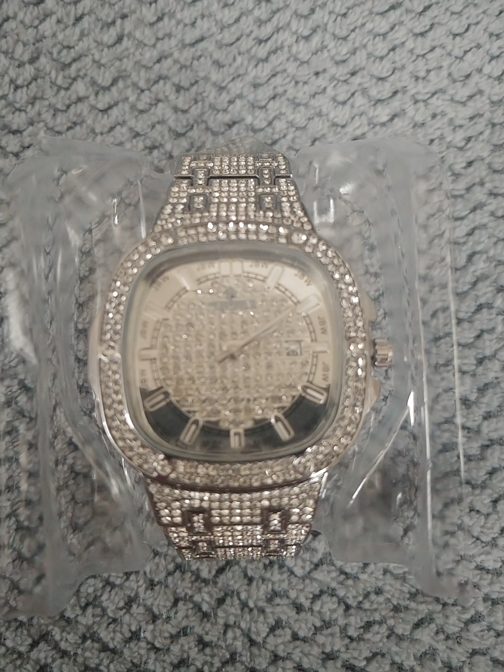 Men’s Silver Crystal Pavé Bracelet Watch — Statement Timepiece